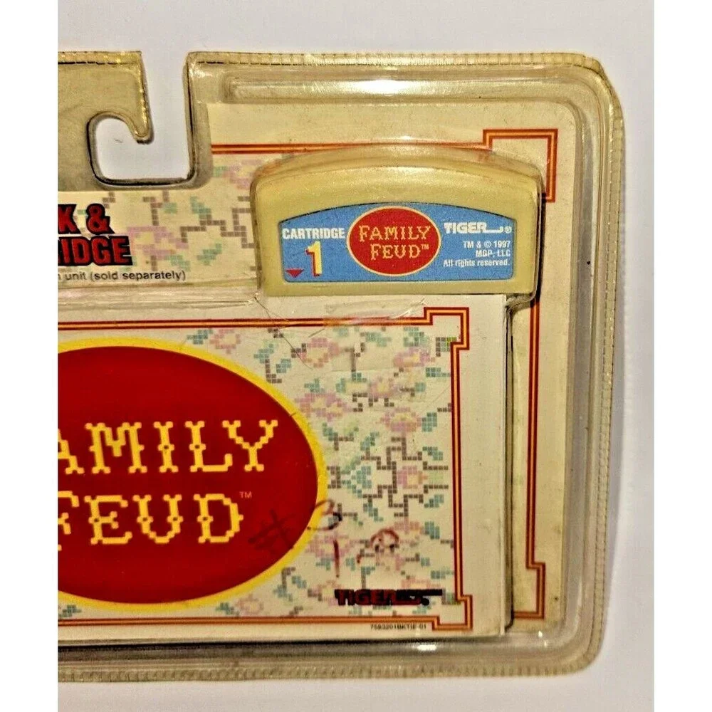 Vtg FAMILY FEUD GAME Cartridge 1 Tiger Toy Game & Answer Books Electronics NOS